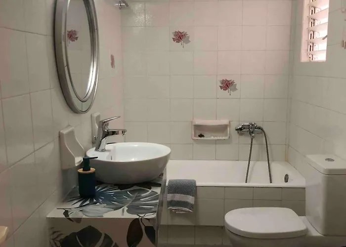 Kate Apartmentacross The Marina Ретимно (Крит)